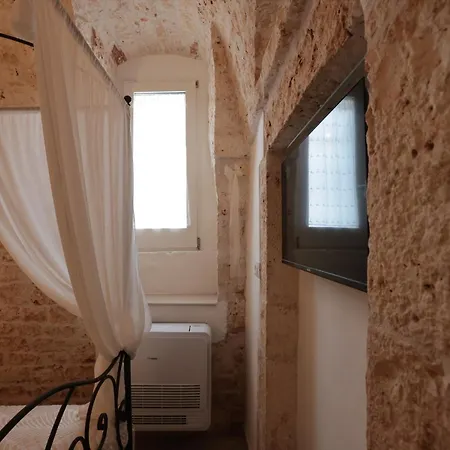 Antika & Semesterbostad