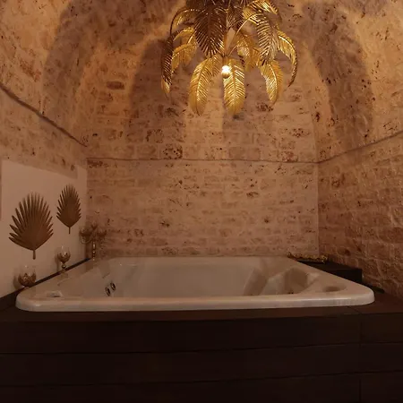 Antika & Semesterbostad