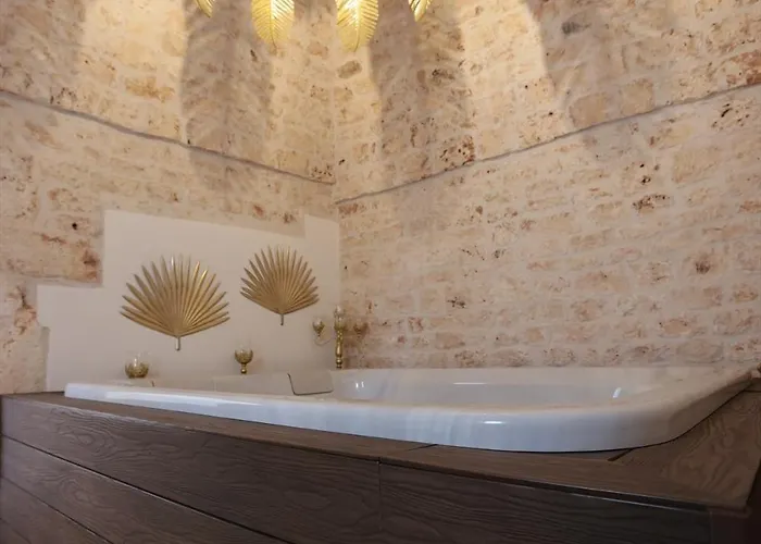 Antika & Castellana Grotte