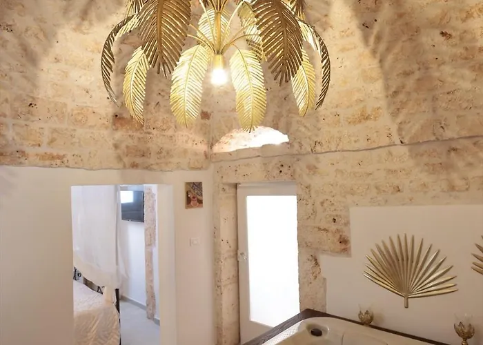 Hébergement de vacances Antika & *