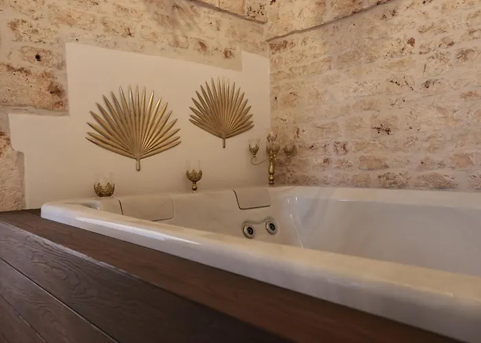 Hébergement de vacances Antika & *